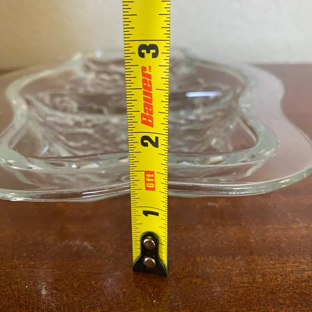 Elegant Clear Glass Soap Dish